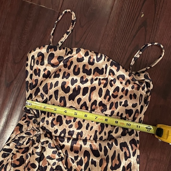 ASOS Rokoko cheetah velvet wrap dress - Picture 3 of 6